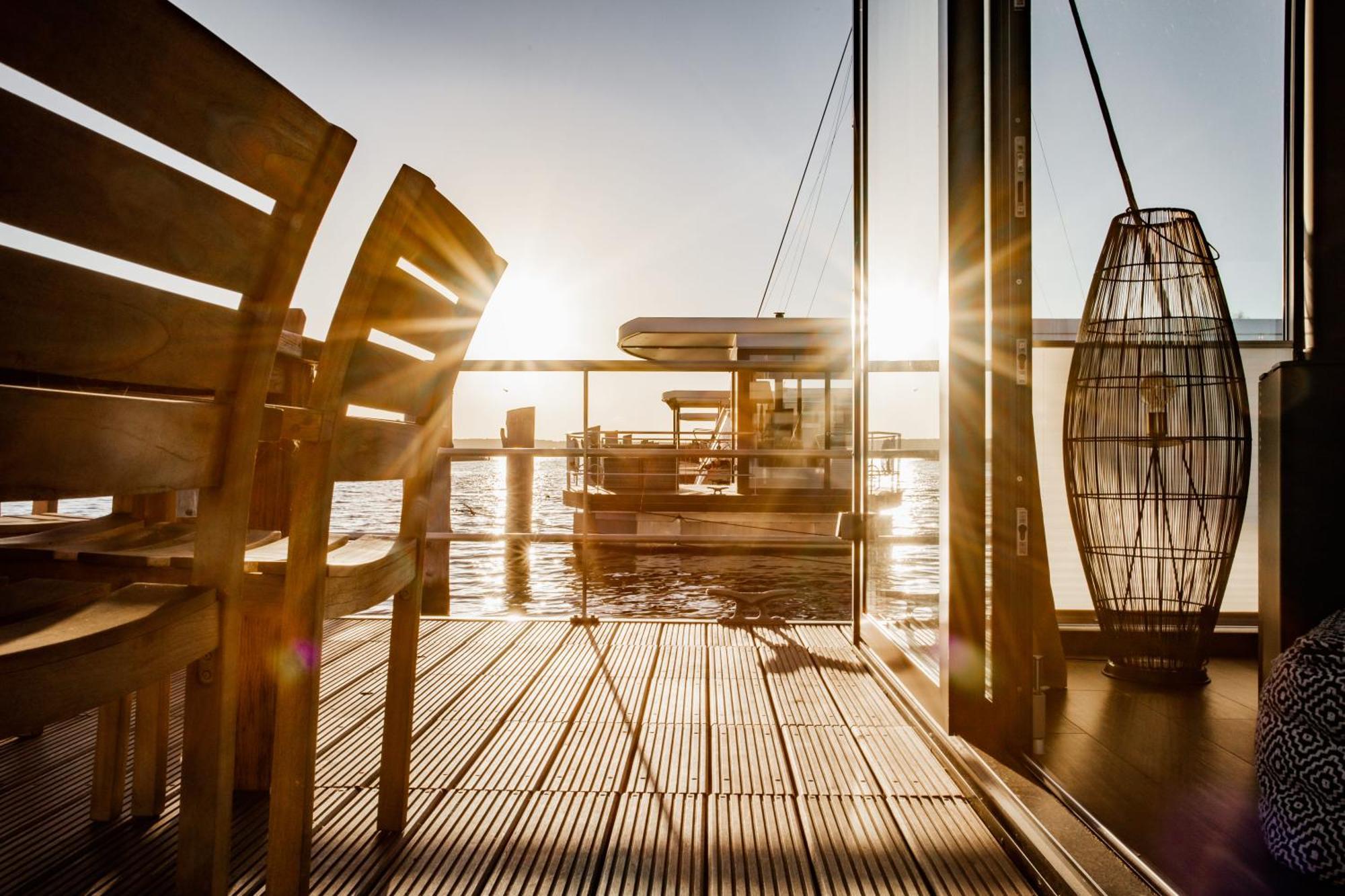 Floatinghouses Peenemuende Екстериор снимка