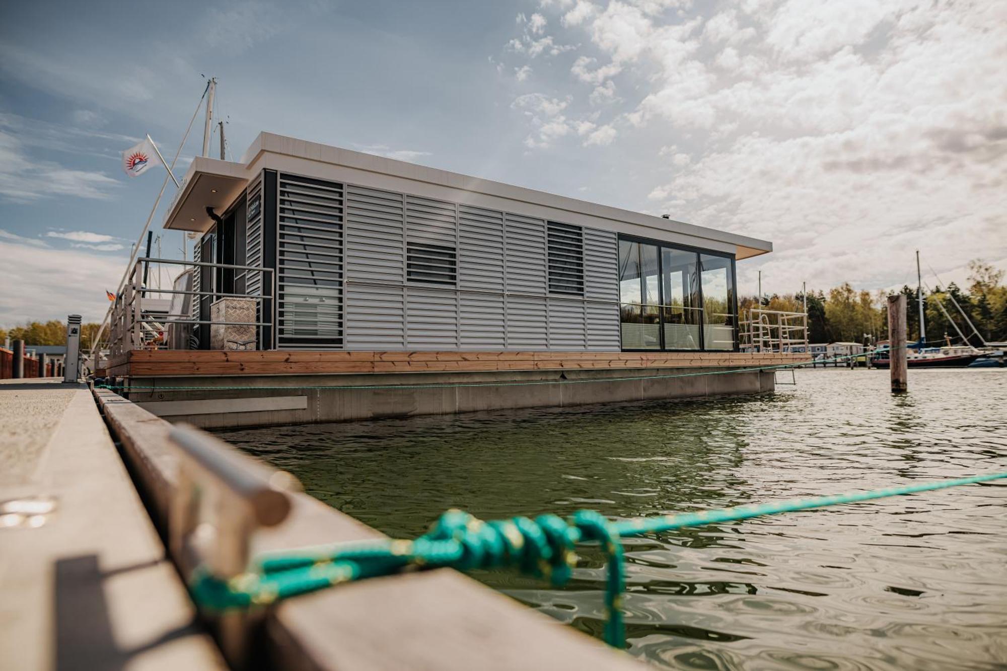Floatinghouses Peenemuende Екстериор снимка